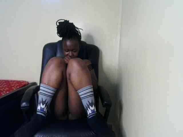 Sexymia25 webcam