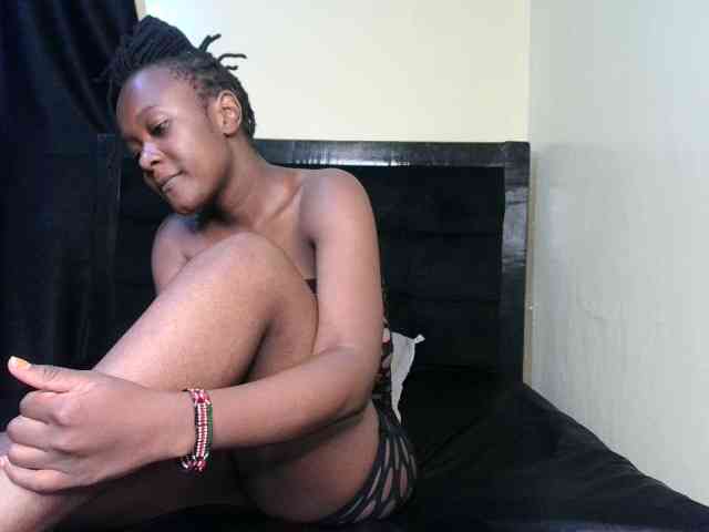 Sexymia25 webcam