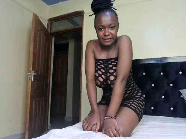 Sexymia25 webcam