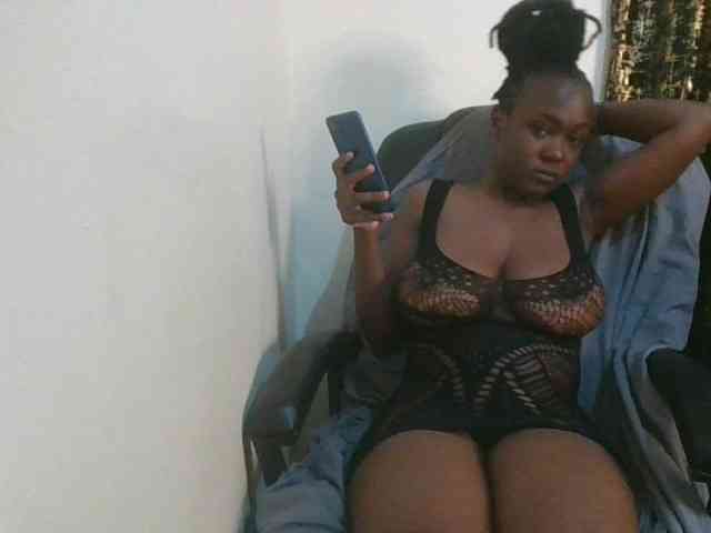 Sexymia25 webcam