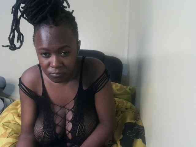 Sexymia25 webcam