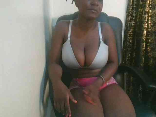 Sexymia25 webcam