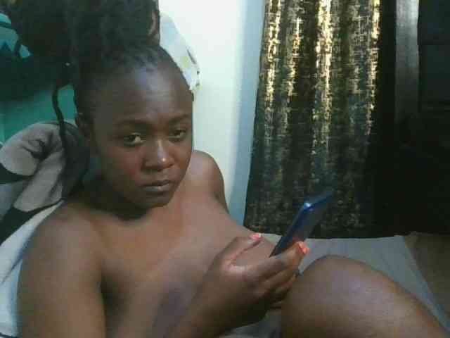 Sexymia25 webcam
