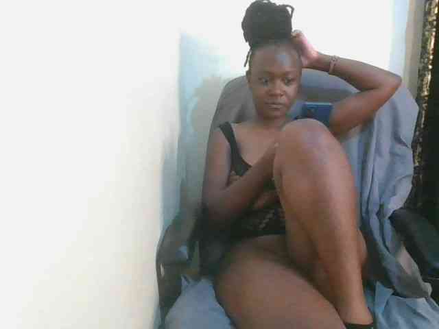 Sexymia25 webcam