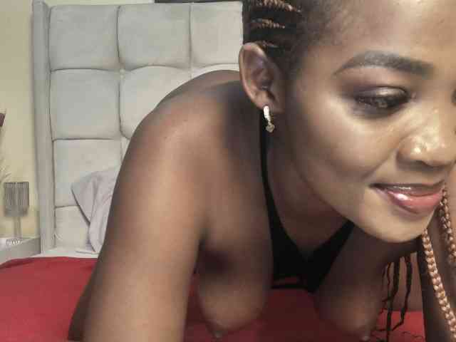 Sexymia25 webcam