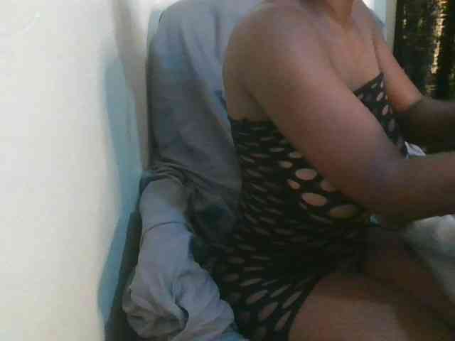 Sexymia25 webcam