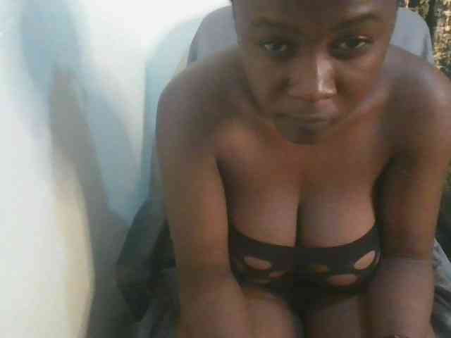 Sexymia25 webcam
