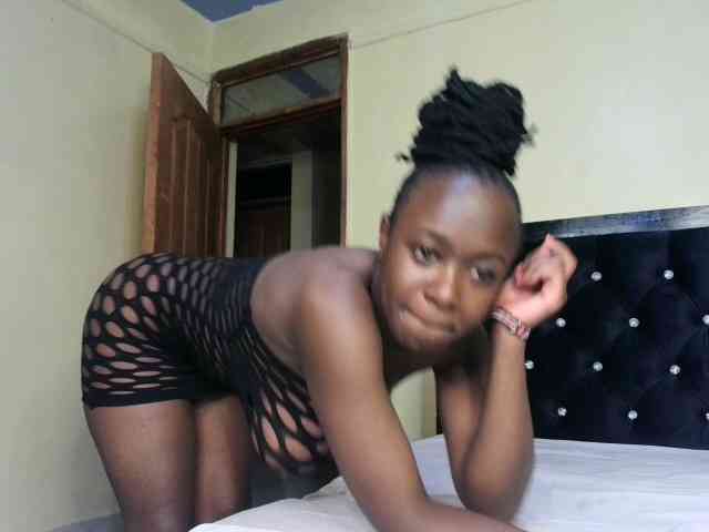 Sexymia25 webcam