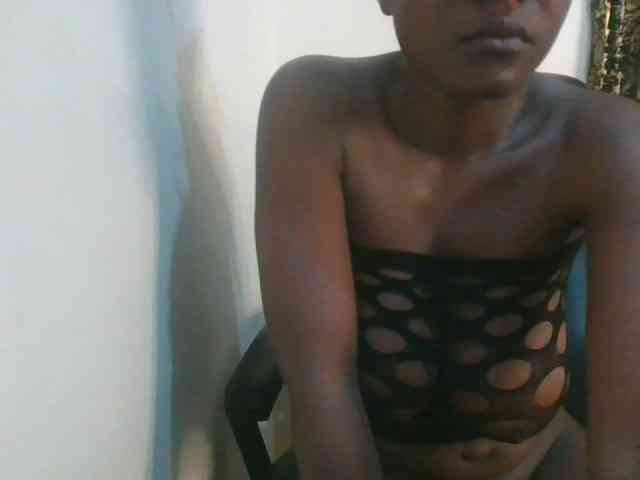 Sexymia25 webcam