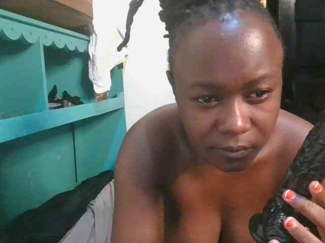 Sexymia25 webcam