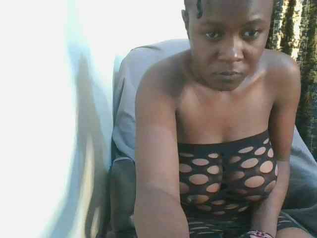 Sexymia25 webcam
