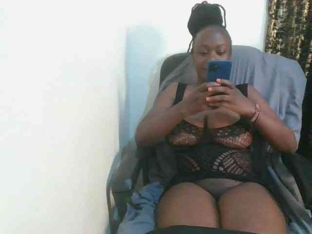 Sexymia25 webcam