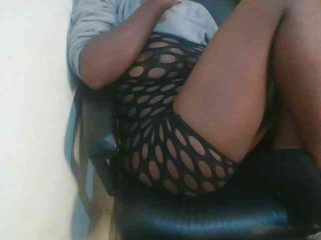 Sexymia25 webcam