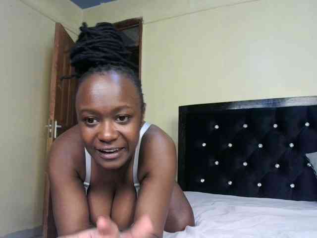 Sexymia25 webcam