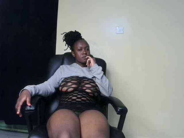 Sexymia25 webcam