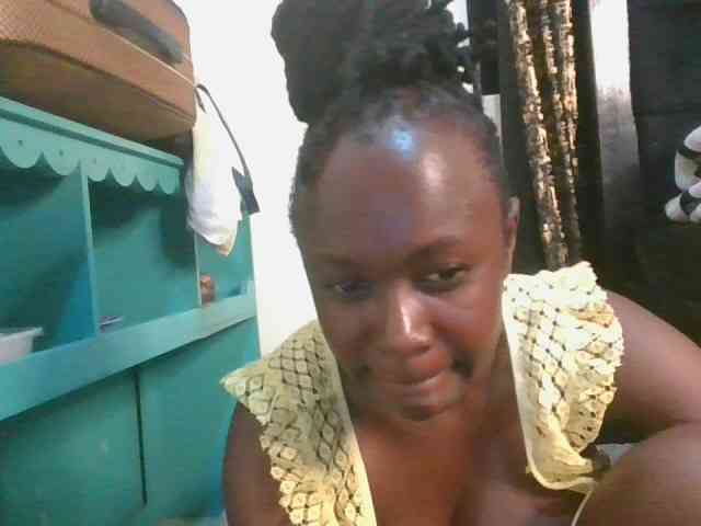 Sexymia25 webcam