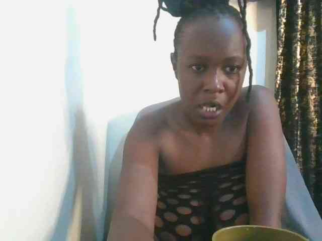 Sexymia25 webcam