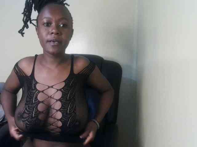 Sexymia25 webcam