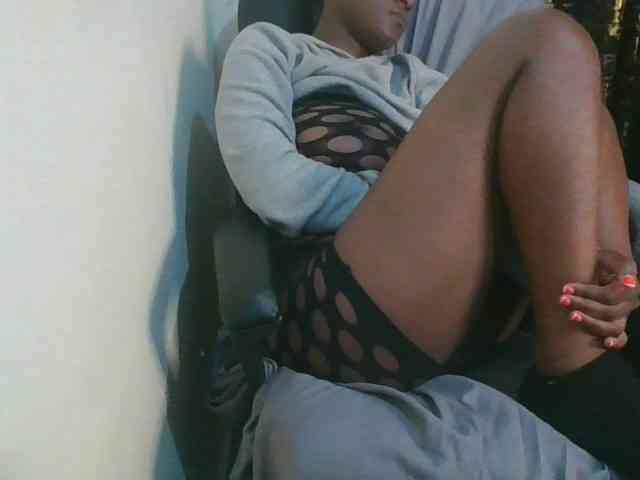 Sexymia25 webcam