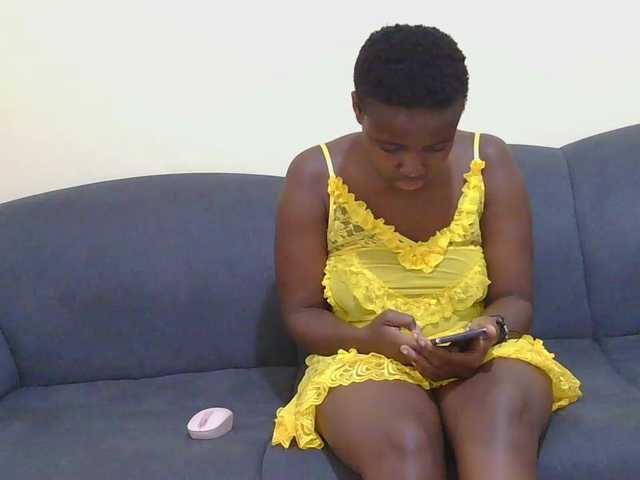  HONEY-BUN chat room