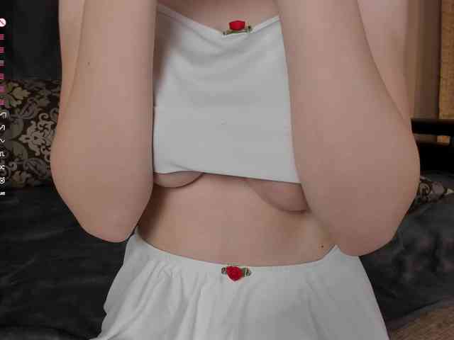 kristinakaram webcam