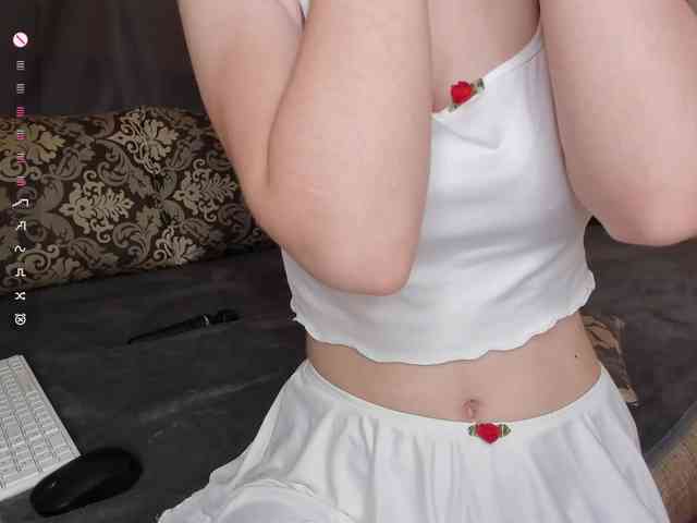 kristinakaram webcam