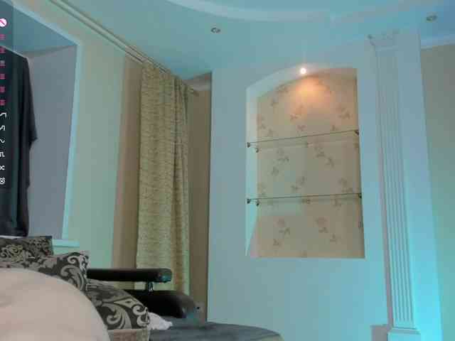 kristinakaram webcam