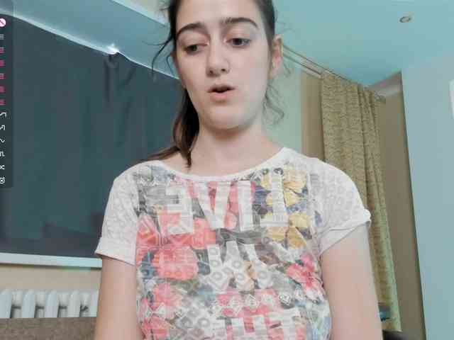 kristinakaram webcam