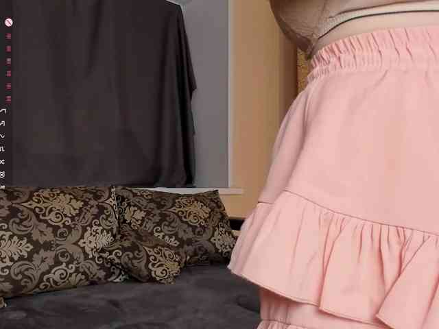kristinakaram webcam