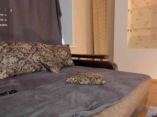 kristinakaram webcam