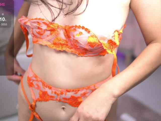 AdelleVixen Live Webcam on BongaCams