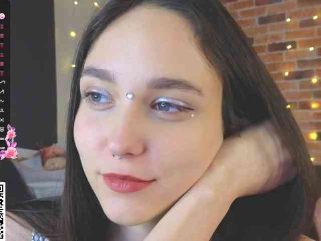 SoftieDream Live Webcam on BongaCams