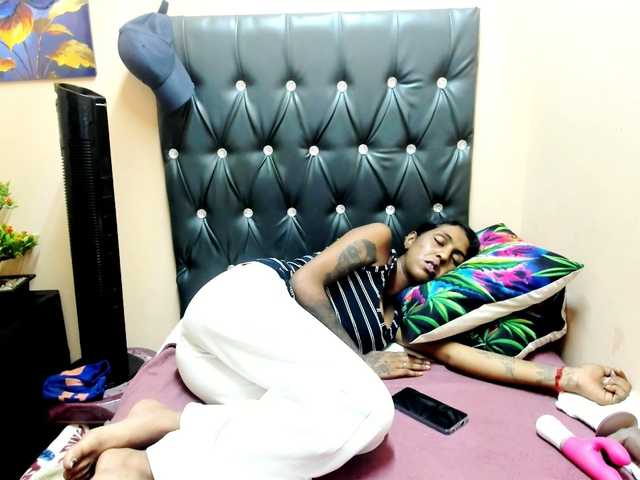 temptressqeen's BongaCams show and profile