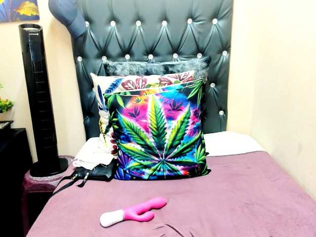 temptressqeen webcam