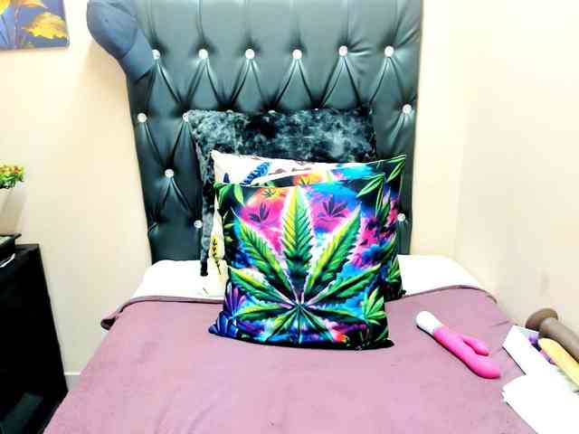 temptressqeen webcam