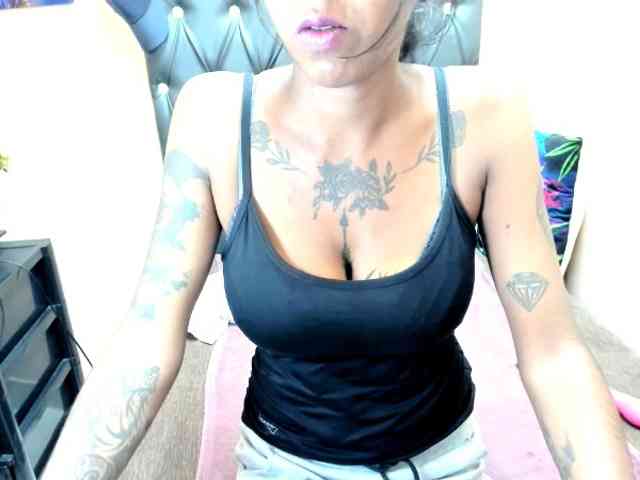 temptressqeen webcam