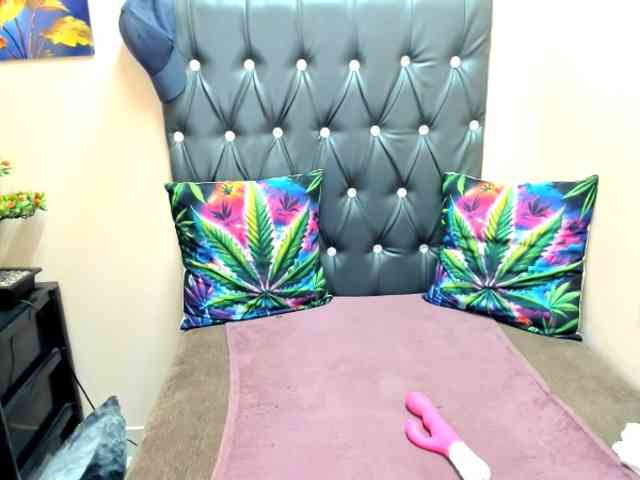 temptressqeen webcam