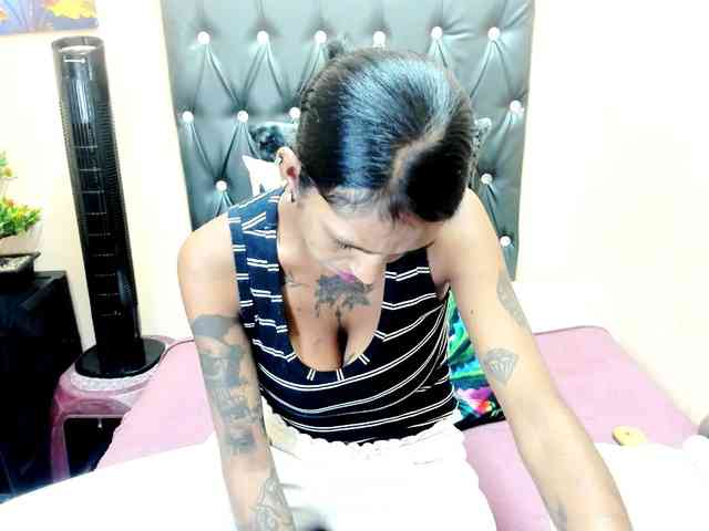 temptressqeen webcam