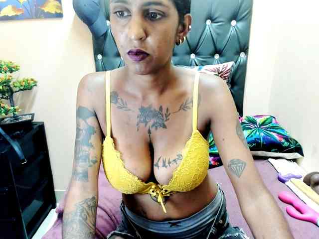 temptressqeen webcam