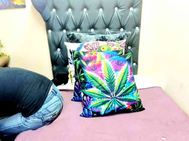 temptressqeen webcam