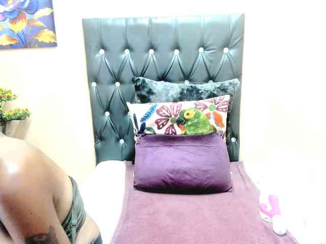 temptressqeen webcam