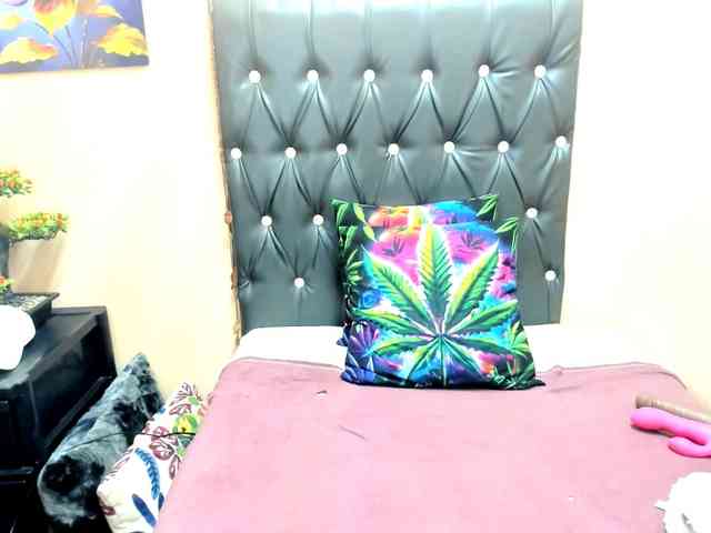 temptressqeen webcam