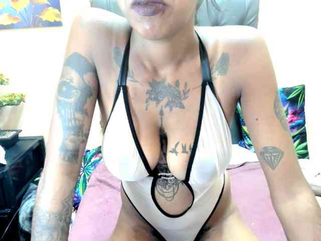 temptressqeen webcam