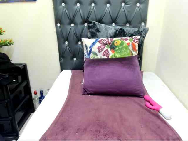 temptressqeen webcam