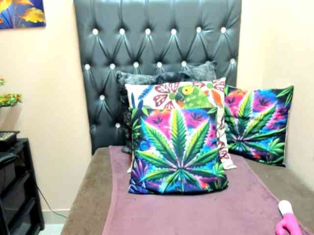 temptressqeen webcam