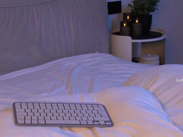 Kathariine's BongaCams show and profile