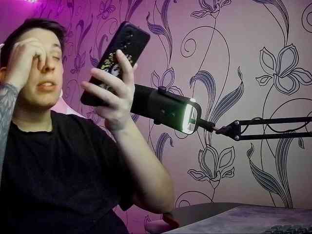 Fe9x707 Live Webcam on BongaCams