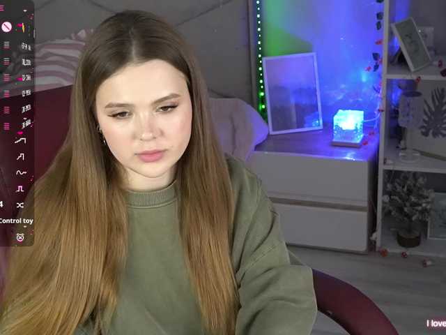 AfinaNights's BongaCams show and profile