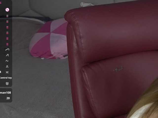 AfinaNights's BongaCams show and profile