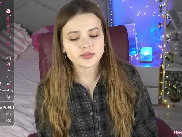 AfinaNights's BongaCams show and profile